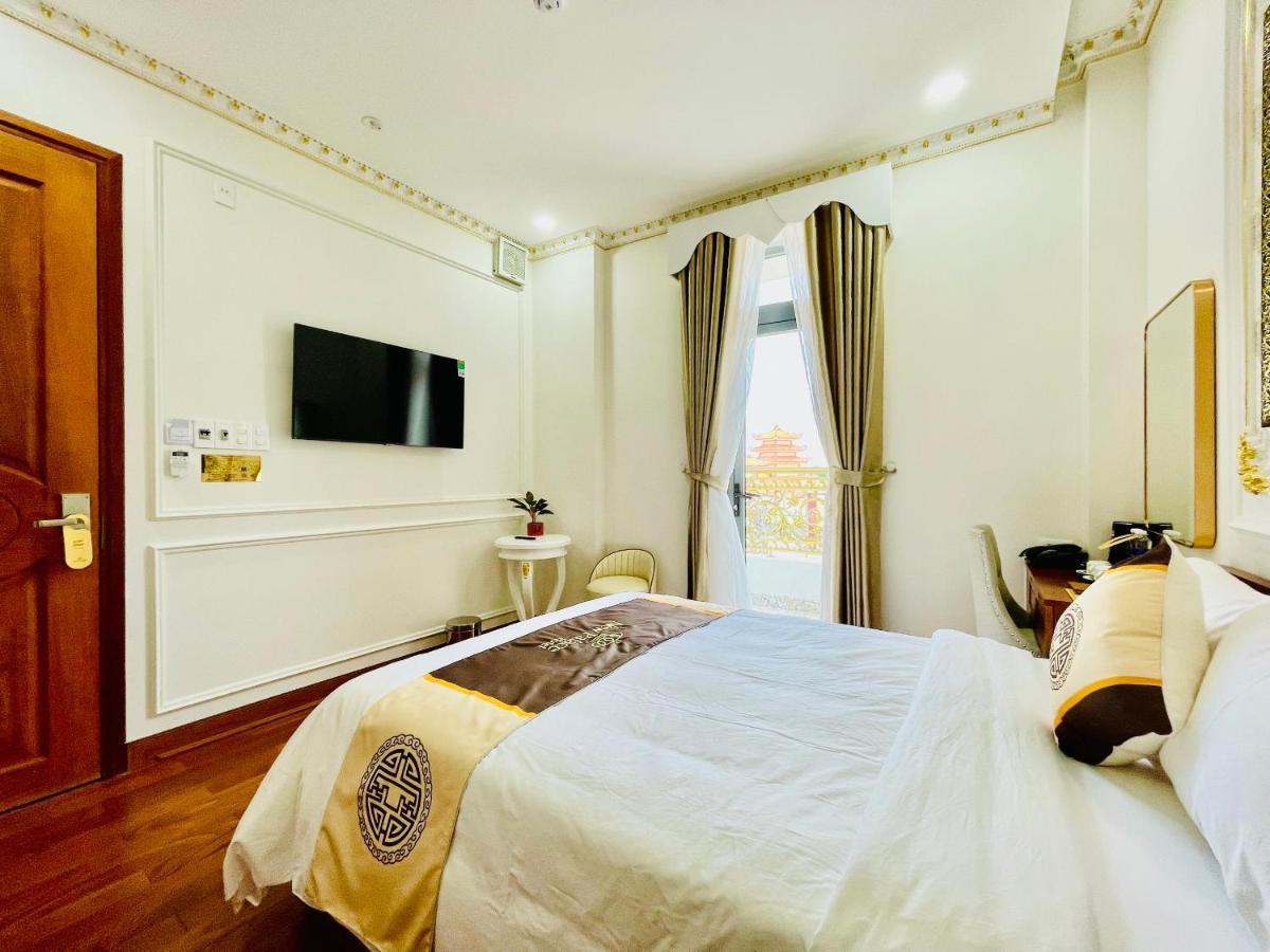 New Palace Hotel Куангнгай Экстерьер фото